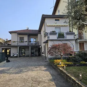 https://da-romy-holiday-house.it-lombardy.com